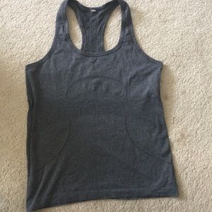 Lululemon grey tank size 8